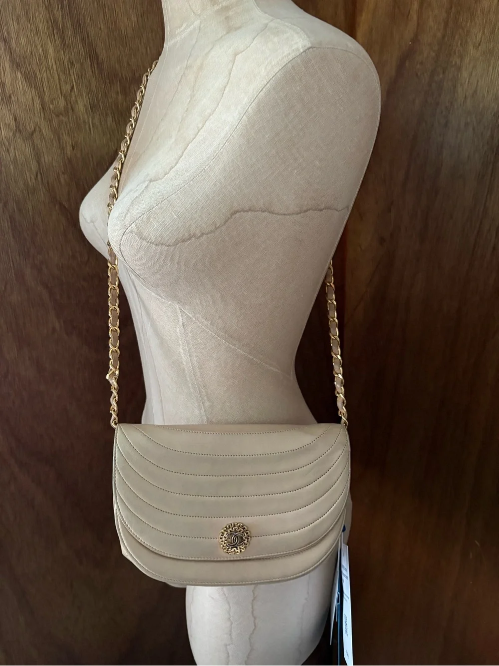 CHANEL vintage half